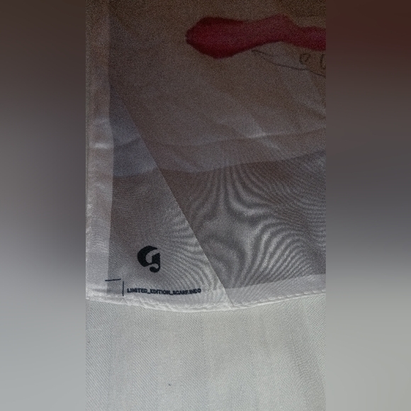 Limited Edition Silk Glossier Scarf - Picture 2 of 3
